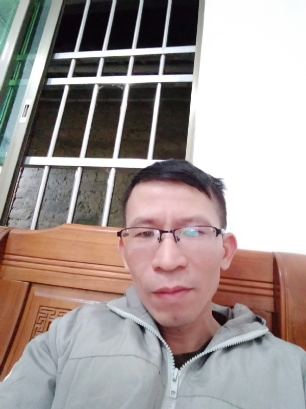 奋斗的第一张照片--佛山残疾人相亲网