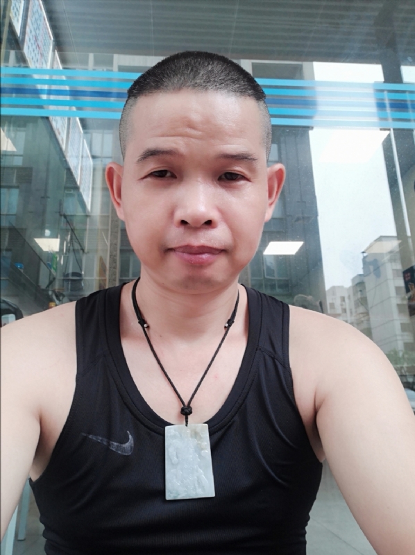 曾生的第一张照片--佛山残疾人相亲网