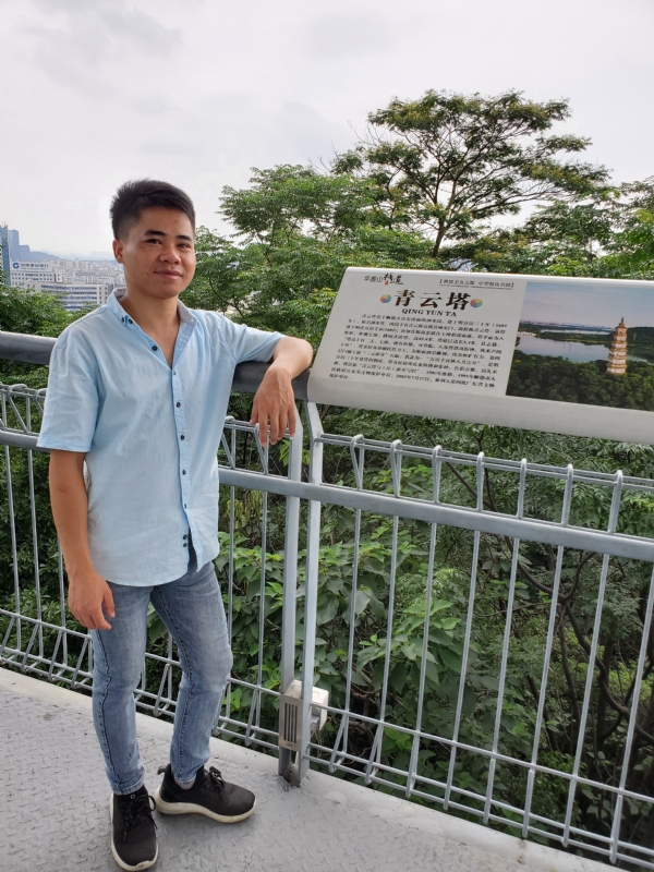 尚德的第一张照片--佛山残疾人相亲网
